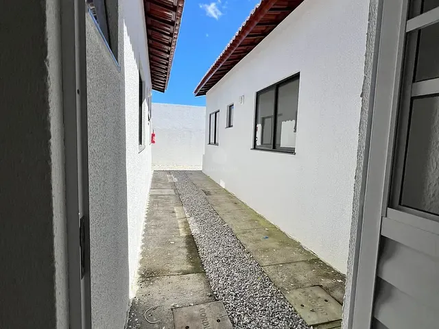 Casa 3 quartos e 2 banheiros, à venda, no bairro Camurupim em Caucaia