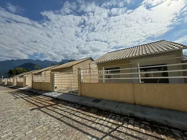 Casa com 143m² 2 quartos e 1 banheiro, à venda, no bairro Cutia em Guapimirim