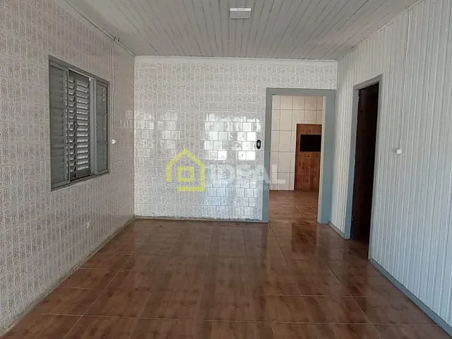 Casa com 85m² 3 quartos e 1 banheiro, à venda, no bairro Nazaré em Concórdia