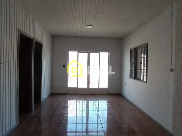 Casa com 85m² 3 quartos e 1 banheiro, à venda, no bairro Nazaré em Concórdia