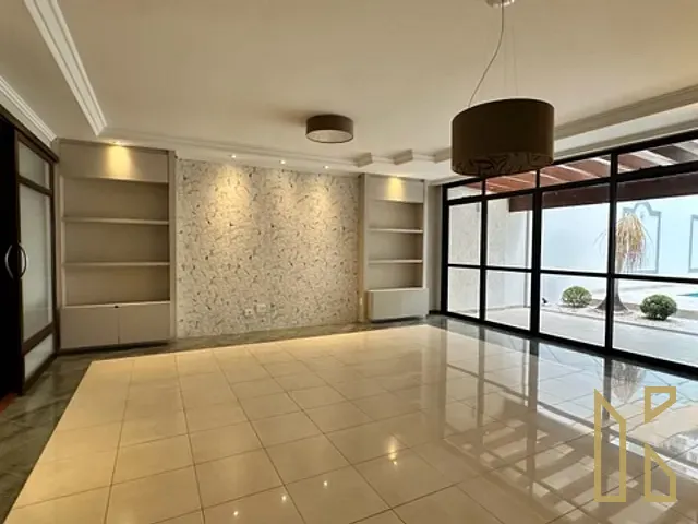 Casa 4 quartos e 5 banheiros, para alugar, no bairro Parque Residencial Alcântara em Londrina
