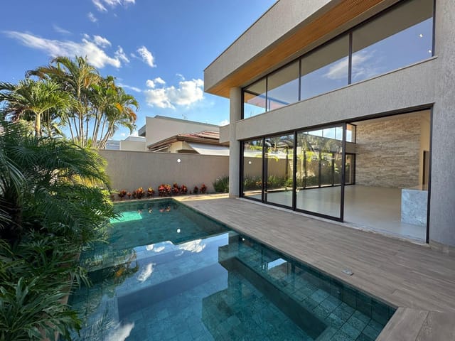Casa com 659m² 4 quartos e 7 banheiros, à venda, no bairro Jardins Milão em Goiânia