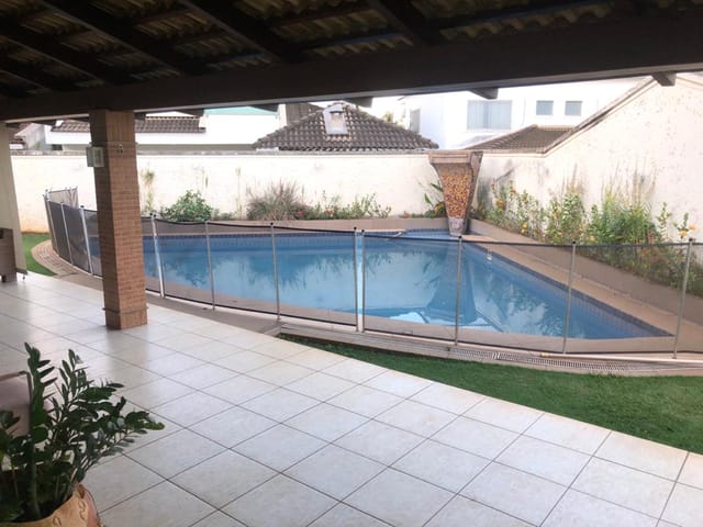 Casa com 868m² 4 quartos e 6 banheiros, à venda, no bairro Jardins Viena em Aparecida De Goiânia