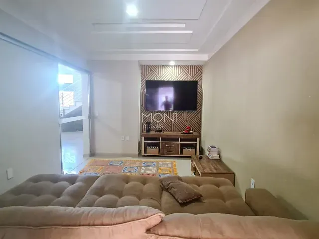 Casa 4 quartos e 3 banheiros, à venda, no bairro Setor Habitacional Vicente Pires em Brasília
