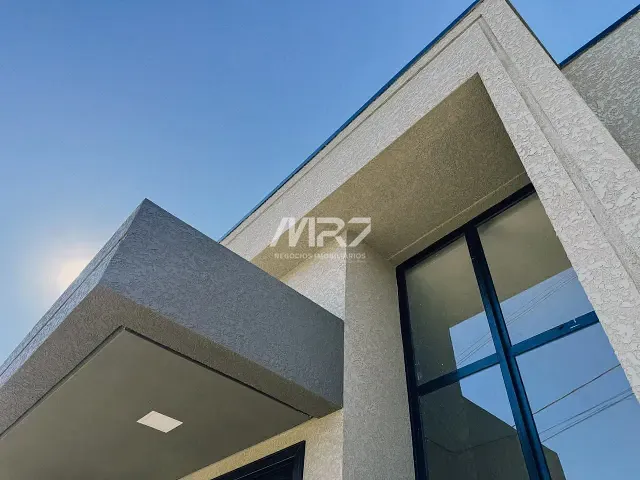 Casa com 300m² 3 quartos e 4 banheiros, à venda, no bairro Jardim Carvalho em Ponta Grossa