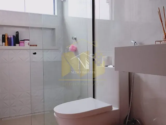 Casa com 360m² 3 quartos e 2 banheiros, à venda, no bairro Cajueiros (Itaipuaçu) em Maricá