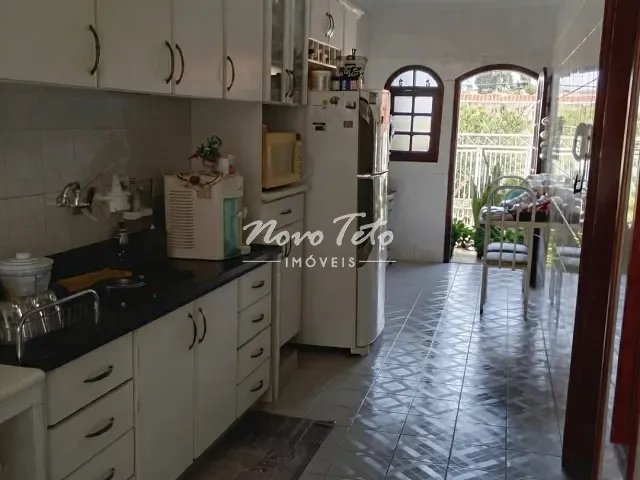 Casa 4 quartos e 2 banheiros, à venda, no bairro Cidade Vista Verde em São José dos Campos