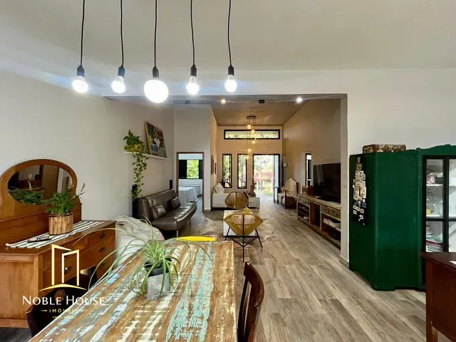 Casa 3 quartos e 5 banheiros, à venda, no bairro Caixa D´Água em Vinhedo
