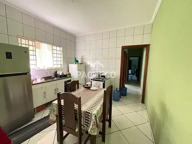 Casa com 150m² 2 quartos e 1 banheiro, à venda, no bairro Jardim Europa I em Santa Bárbara d'Oeste