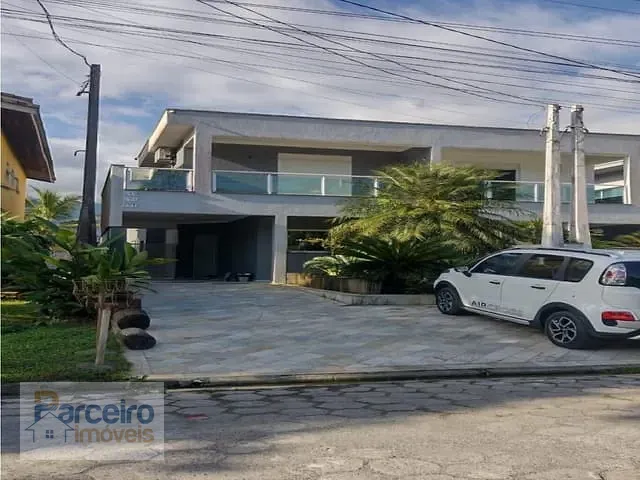 Casa 3 quartos e 3 banheiros, à venda, no bairro Morada da Praia em Bertioga