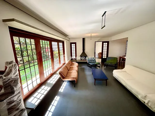 Casa 4 quartos e 5 banheiros, para alugar, no bairro Sumarezinho em São Paulo