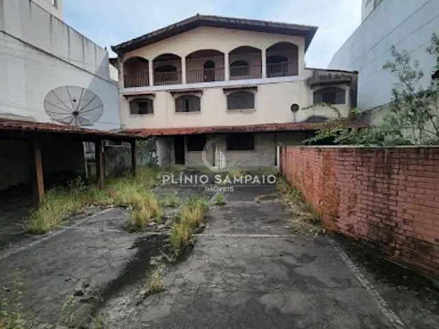 Casa com 512m² 7 quartos e 9 banheiros, à venda, no bairro Bento Ferreira em Vitória