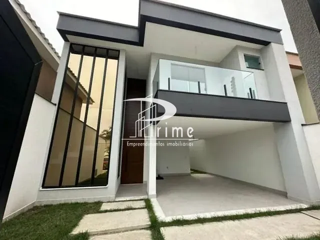 Casa com 230m² 3 quartos e 4 banheiros, à venda, no bairro Camboinhas em Niterói