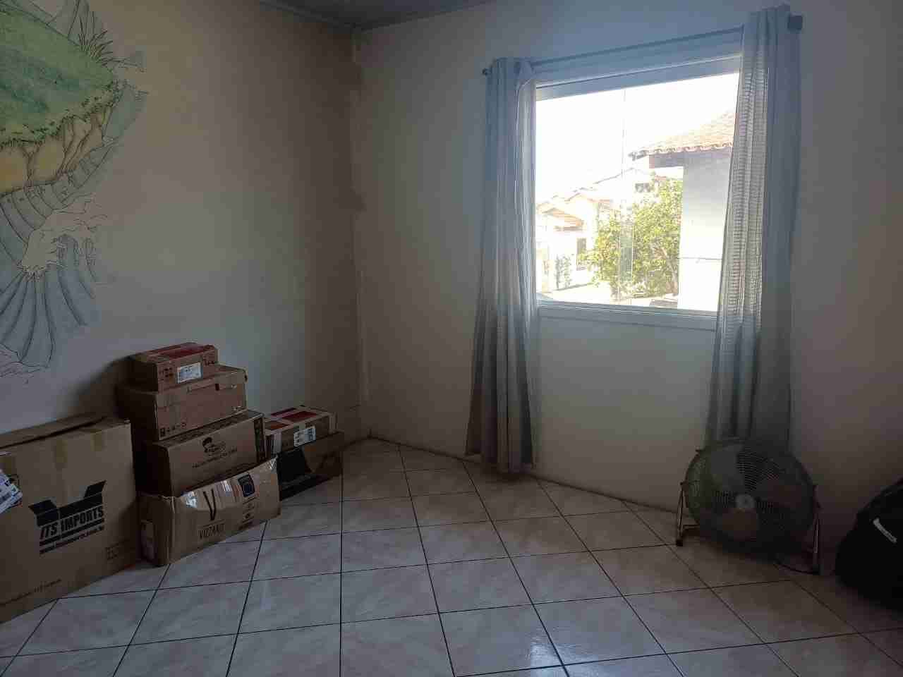 Casa à venda com 3 quartos, 100m² - Foto 18