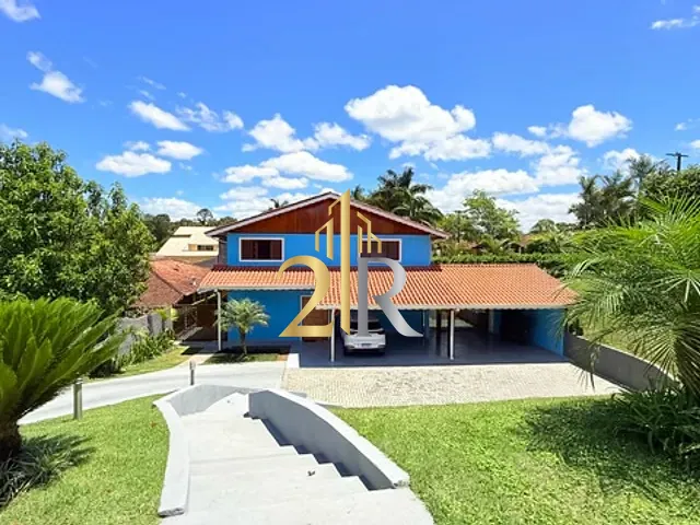 Casa com 886m² 3 quartos e 3 banheiros, à venda, no bairro Fazenda da Ilha em Embu-Guaçu