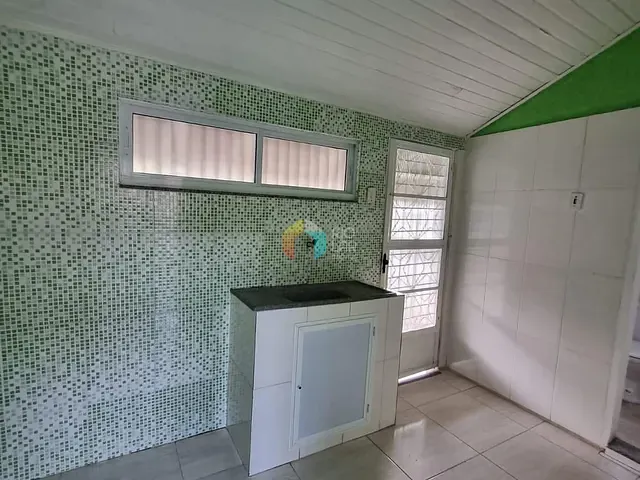 Casa com 300m² 1 quarto e 2 banheiros, à venda, no bairro Paraíso em São Gonçalo
