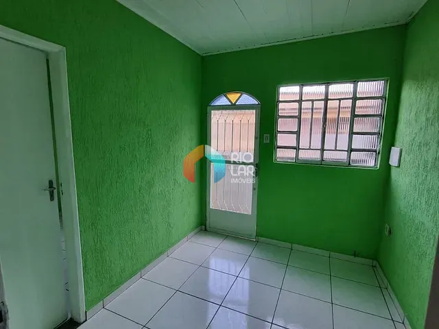 Casa com 300m² 1 quarto e 2 banheiros, à venda, no bairro Paraíso em São Gonçalo
