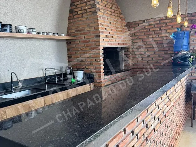 Casa 3 quartos e 1 banheiro, à venda, no bairro ESPLANADA III em Chapadão do Sul