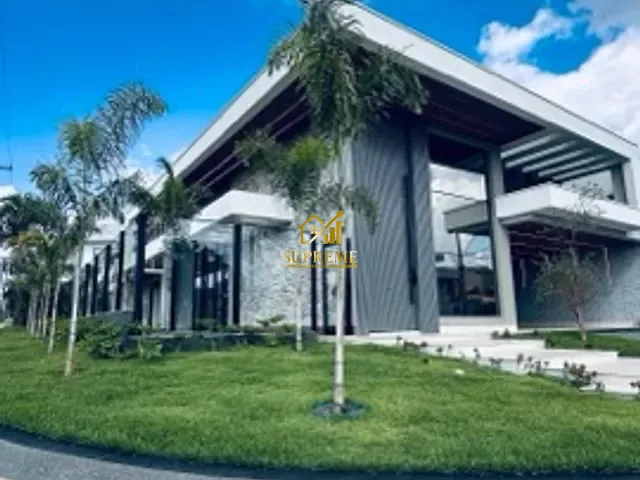 Casa 4 quartos e 6 banheiros, à venda, no bairro Jardins Lisboa em Goiânia