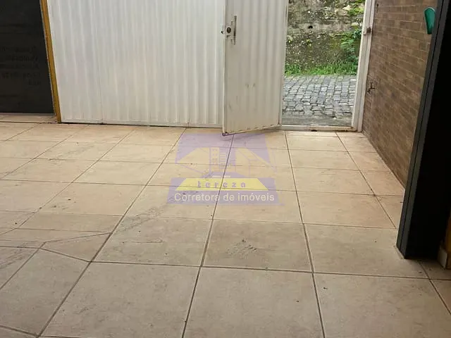 Casa 3 quartos e 2 banheiros, à venda, no bairro Centro em Itabira