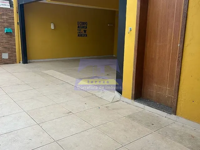 Casa 3 quartos e 2 banheiros, à venda, no bairro Centro em Itabira