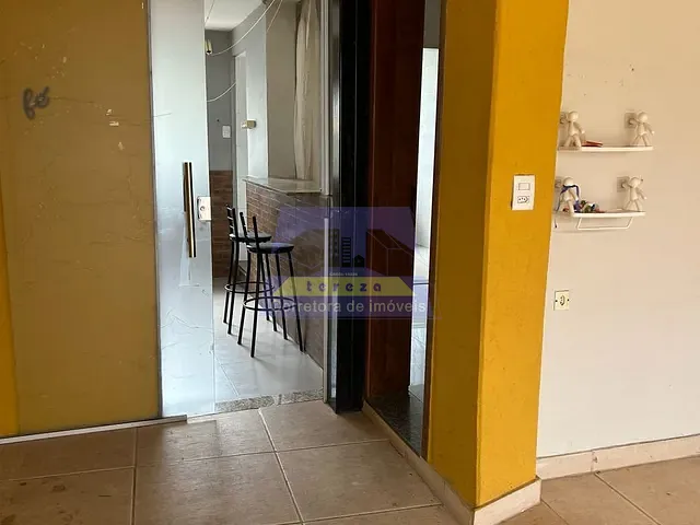 Casa 3 quartos e 2 banheiros, à venda, no bairro Centro em Itabira