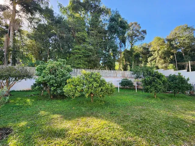 Casa com 353m² 3 quartos e 4 banheiros, à venda, no bairro Barreirinha em Curitiba
