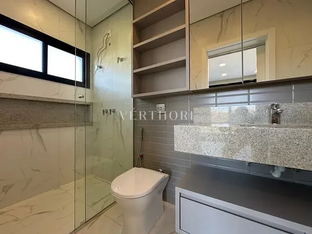 Casa com 360m² 3 quartos e 5 banheiros, à venda, no bairro Residencial José Lázaro Gouvea em Londrina