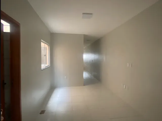 Casa 2 quartos e 2 banheiros, para alugar, no bairro Coração de Jesus em Sobral