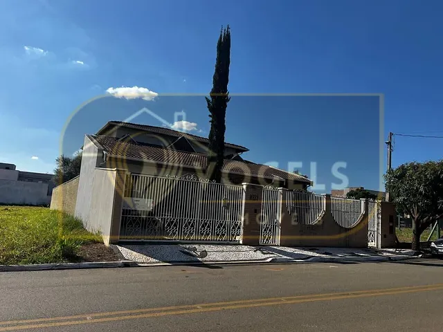 Casa 3 quartos e 4 banheiros, à venda, no bairro Parque Residencial Girassóis de Holanda em Holambra