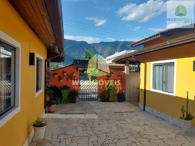 Casa com 87m² 2 quartos e 1 banheiro, à venda, no bairro Chácaras Mogiano em Bertioga