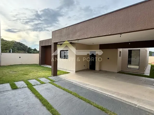 Casa com 367m² 3 quartos e 2 banheiros, à venda, no bairro Jardim Paraíso da Usina em Atibaia