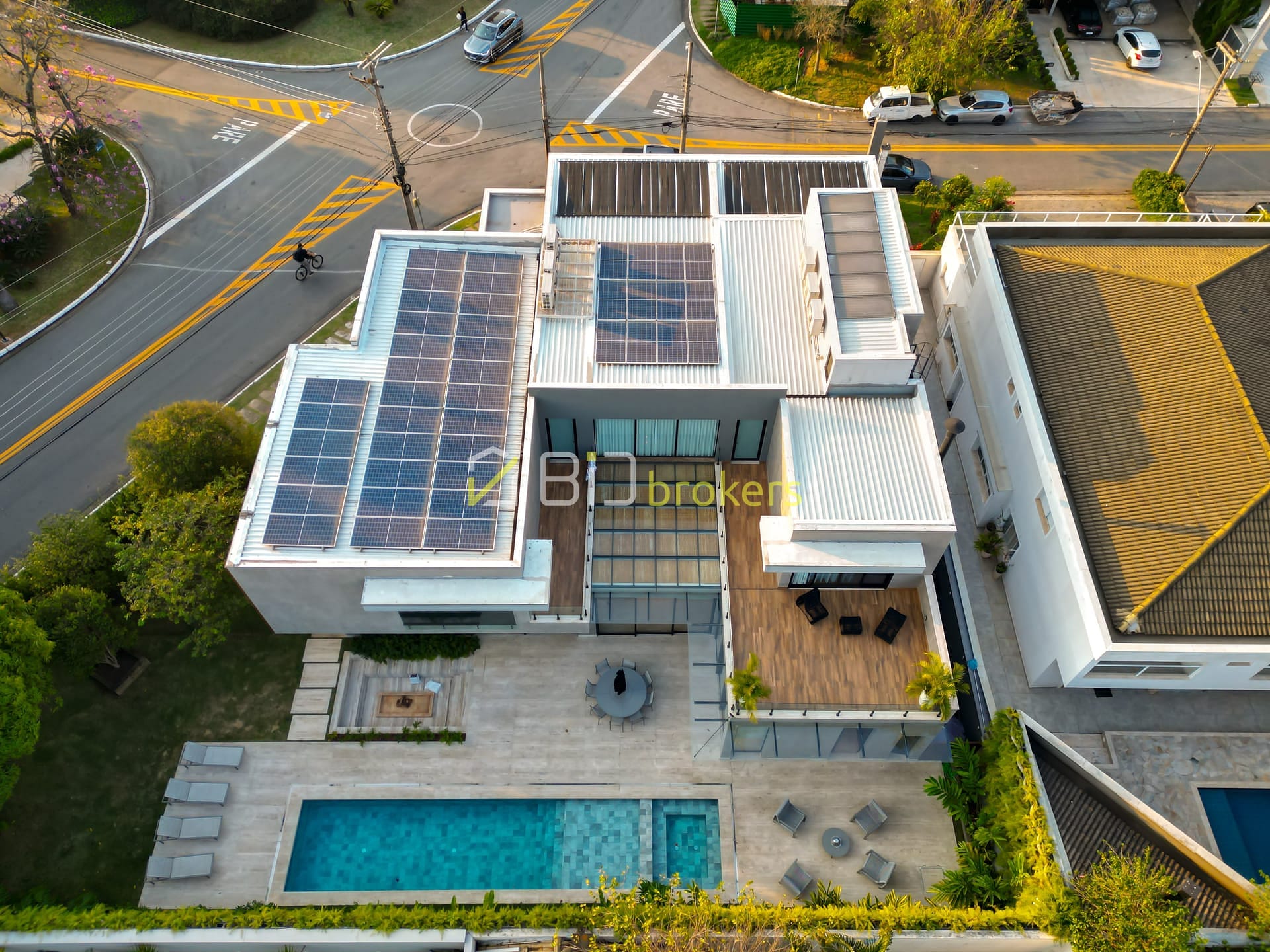 Casa, 5 quartos, 1012 m² - Foto 1