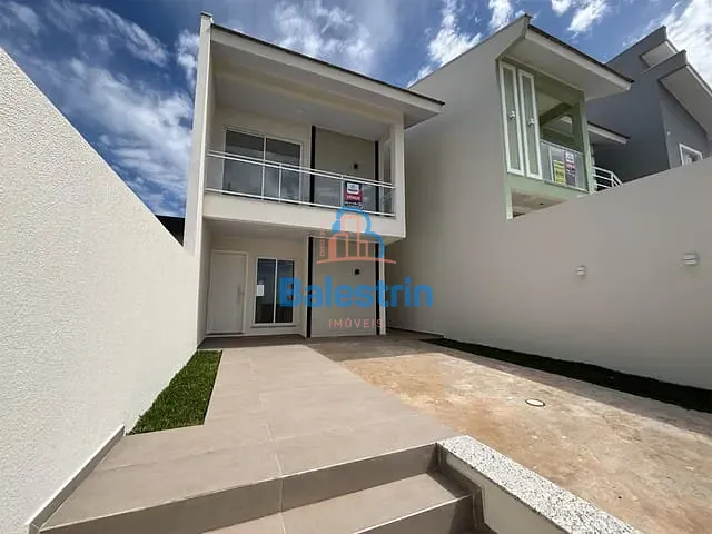 Casa 2 quartos e 2 banheiros, à venda, no bairro Das Nações em Fraiburgo