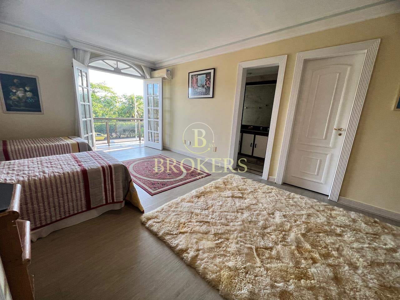 Condomínio Park Palace, Casa de Luxo, Barra da Tijuca. Uma mansão num paraíso!