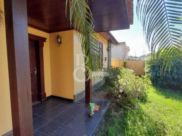 Casa com 440m² 4 quartos e 4 banheiros, à venda, no bairro Parque Turf Club em Campos dos Goytacazes