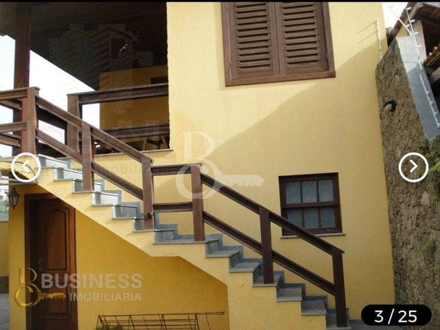 Casa com 440m² 4 quartos e 4 banheiros, à venda, no bairro Parque Turf Club em Campos dos Goytacazes