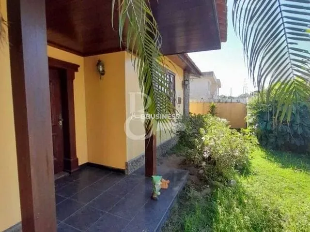 Casa com 440m² 4 quartos e 4 banheiros, à venda, no bairro Parque Turf Club em Campos dos Goytacazes