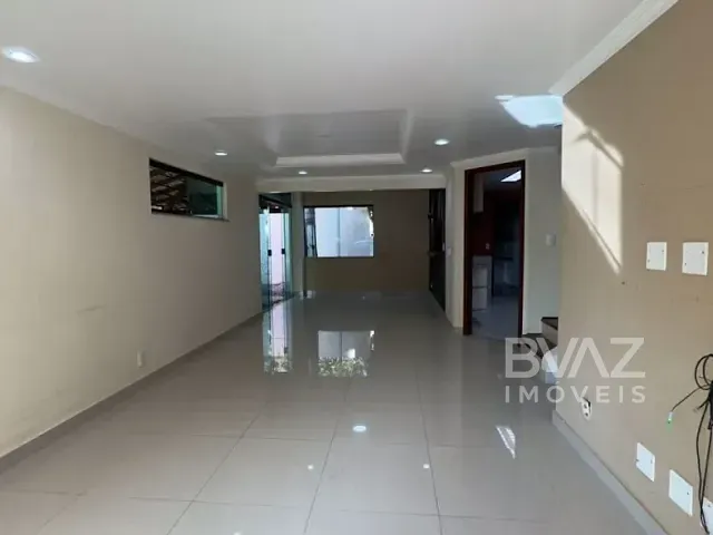 Casa com 127m² 3 quartos e 3 banheiros, à venda, no bairro Palmeiras em Cabo Frio