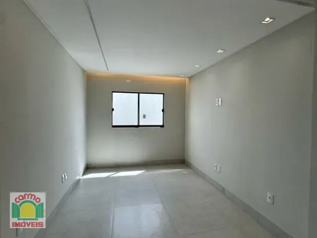 Casa com 258m² 2 quartos e 3 banheiros, à venda, no bairro Jardim Europa em Anápolis