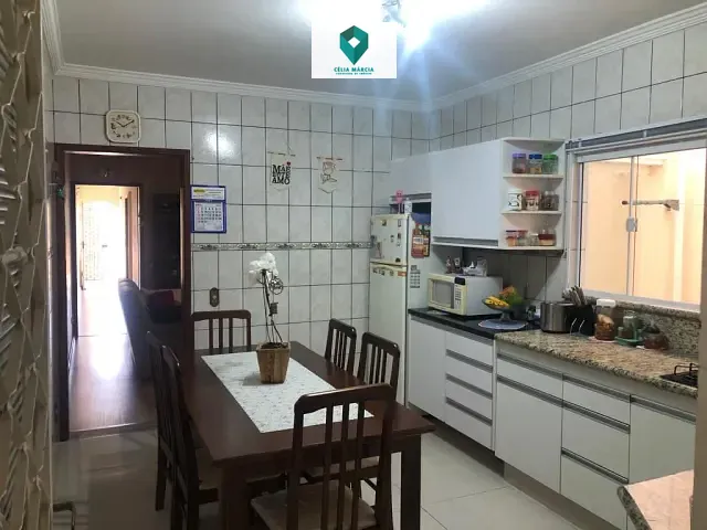 Casa com 125m² 2 quartos e 1 banheiro, à venda, no bairro Vila Tupi em Várzea Paulista
