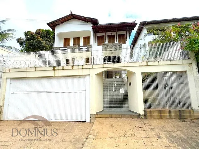 Casa com 355m² 4 quartos e 4 banheiros, à venda, no bairro Santa Helena em Coronel Fabriciano