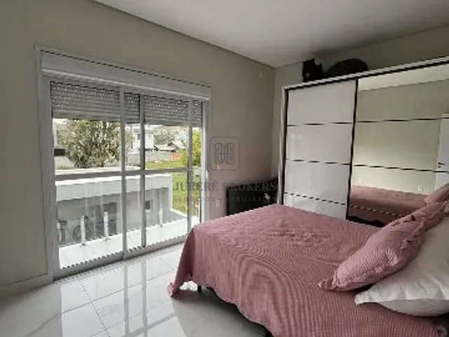 Casa 3 quartos e 2 banheiros, à venda, no bairro Ingleses do Rio Vermelho em Florianópolis