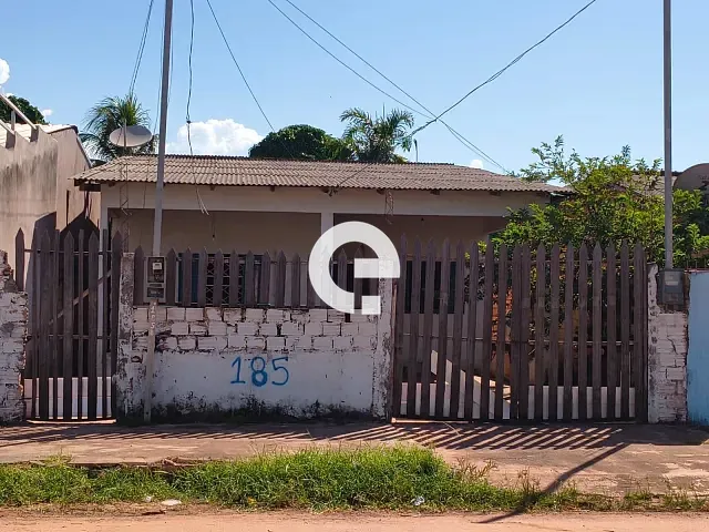 Casa com 255m² 3 quartos e 2 banheiros, à venda, no bairro livramento em Santarém