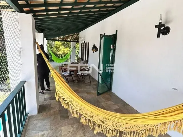 Casa com 2200m² 6 quartos e 2 banheiros, à venda, no bairro Vilas do Atlântico em Lauro de Freitas