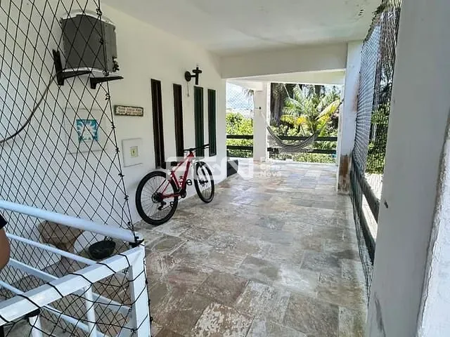 Casa com 2200m² 6 quartos e 2 banheiros, à venda, no bairro Vilas do Atlântico em Lauro de Freitas