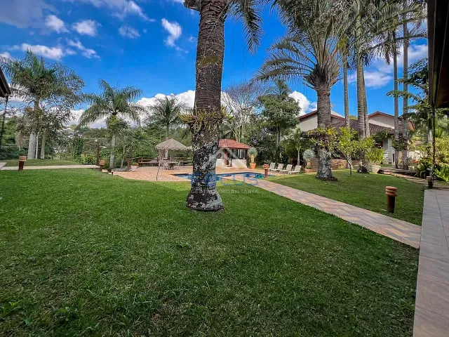 Casa com 6464m² 4 quartos e 10 banheiros, à venda, no bairro Vila Maringá em Jundiaí