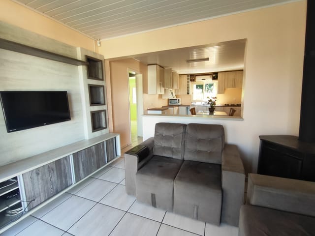 Casa com 100m² 2 quartos e 1 banheiro, à venda, no bairro Basalto em Nova Prata