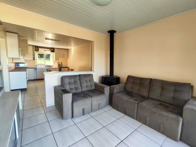 Casa com 100m² 2 quartos e 1 banheiro, à venda, no bairro Basalto em Nova Prata