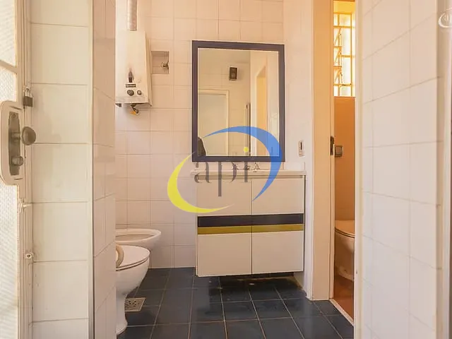 Casa com 180m², para alugar, no bairro Tijuca em Rio de Janeiro